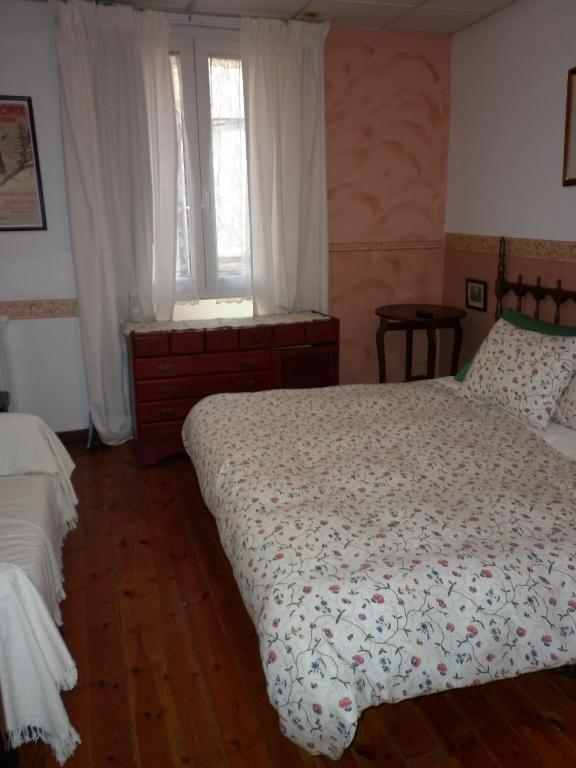 Fonda Cerdanya Hotell Puigcerdà Rom bilde