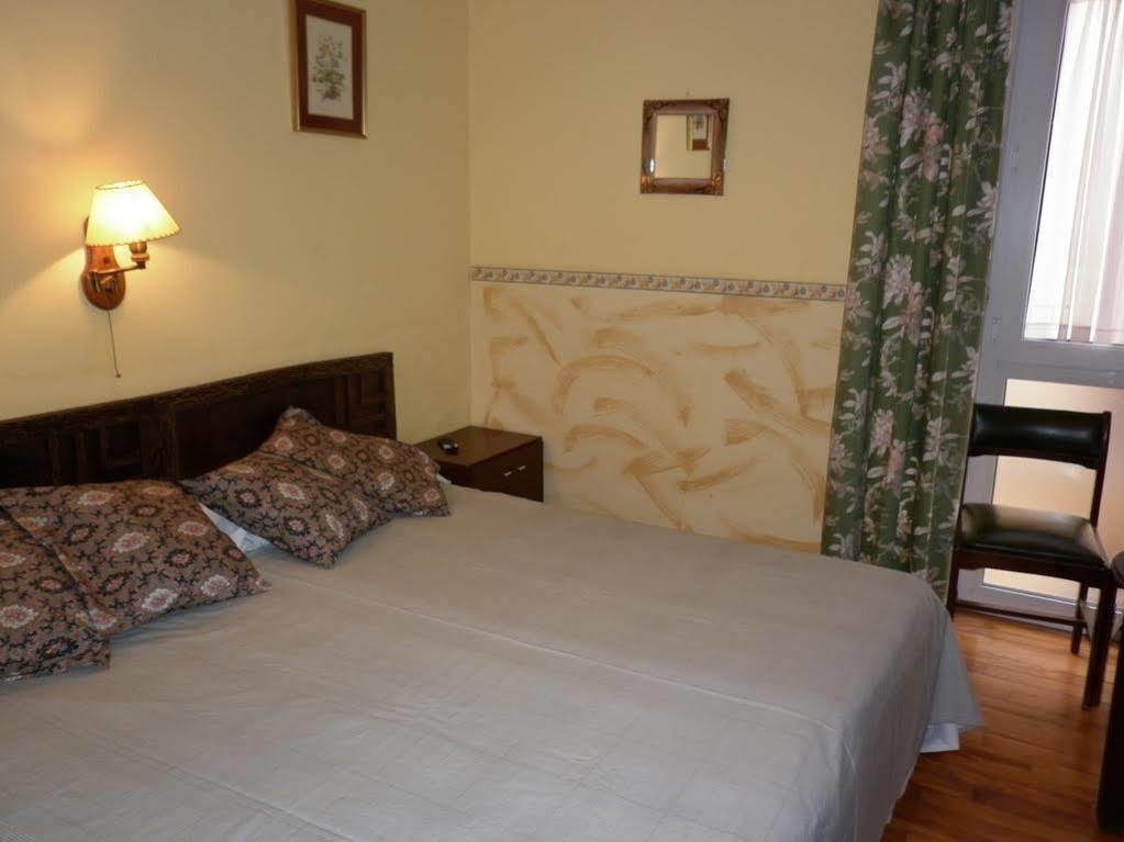 Fonda Cerdanya Hotell Puigcerdà Eksteriør bilde